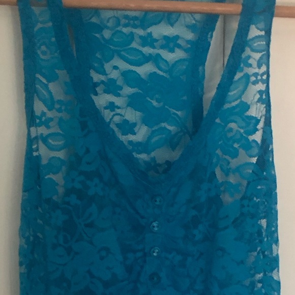 10/$20 SWS M - Picture 3 of 4